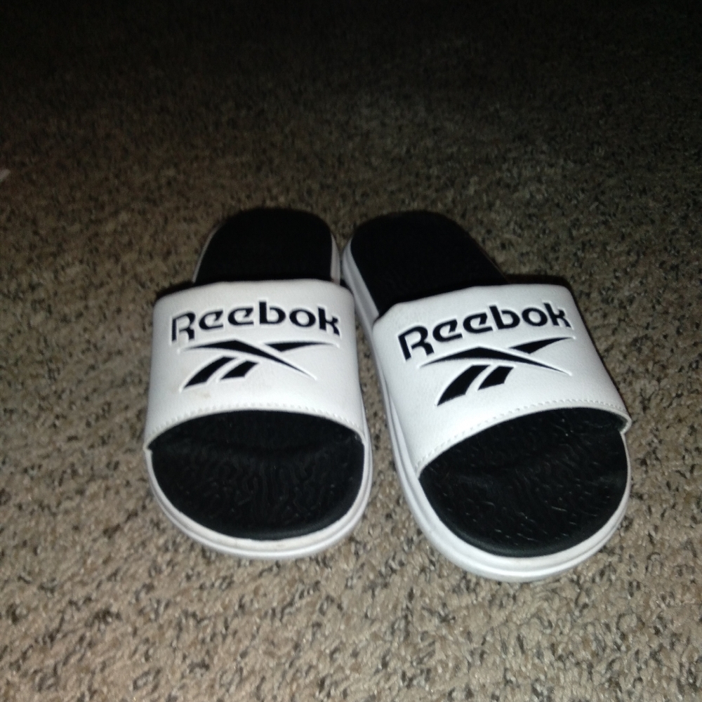 Reebok sandals, size  4, black and white